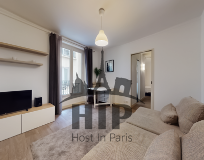 One bedroom between Place des Ternes and the Arc de Triomphe