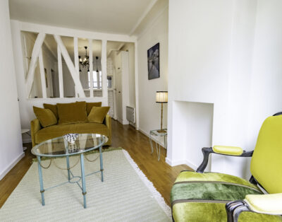 In the heart of the Latin Quarter, charming one-bedroom apartment